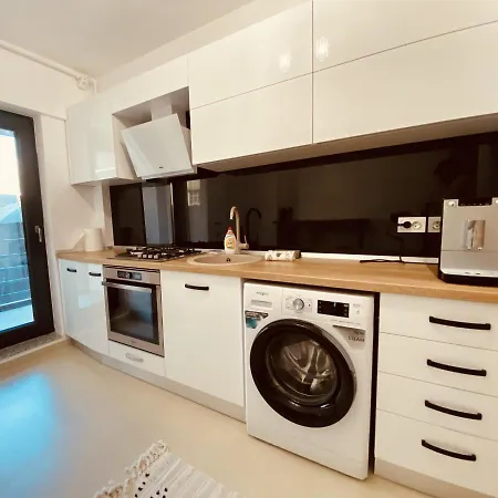 1bdr Charming With Garden *