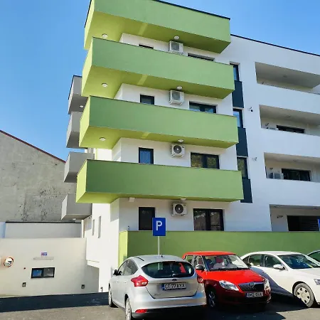 Apartmán 1bdr Charming With Garden Bukurešť